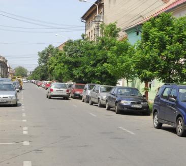 Poliţia Locală lucrează la un regulament de parcări 